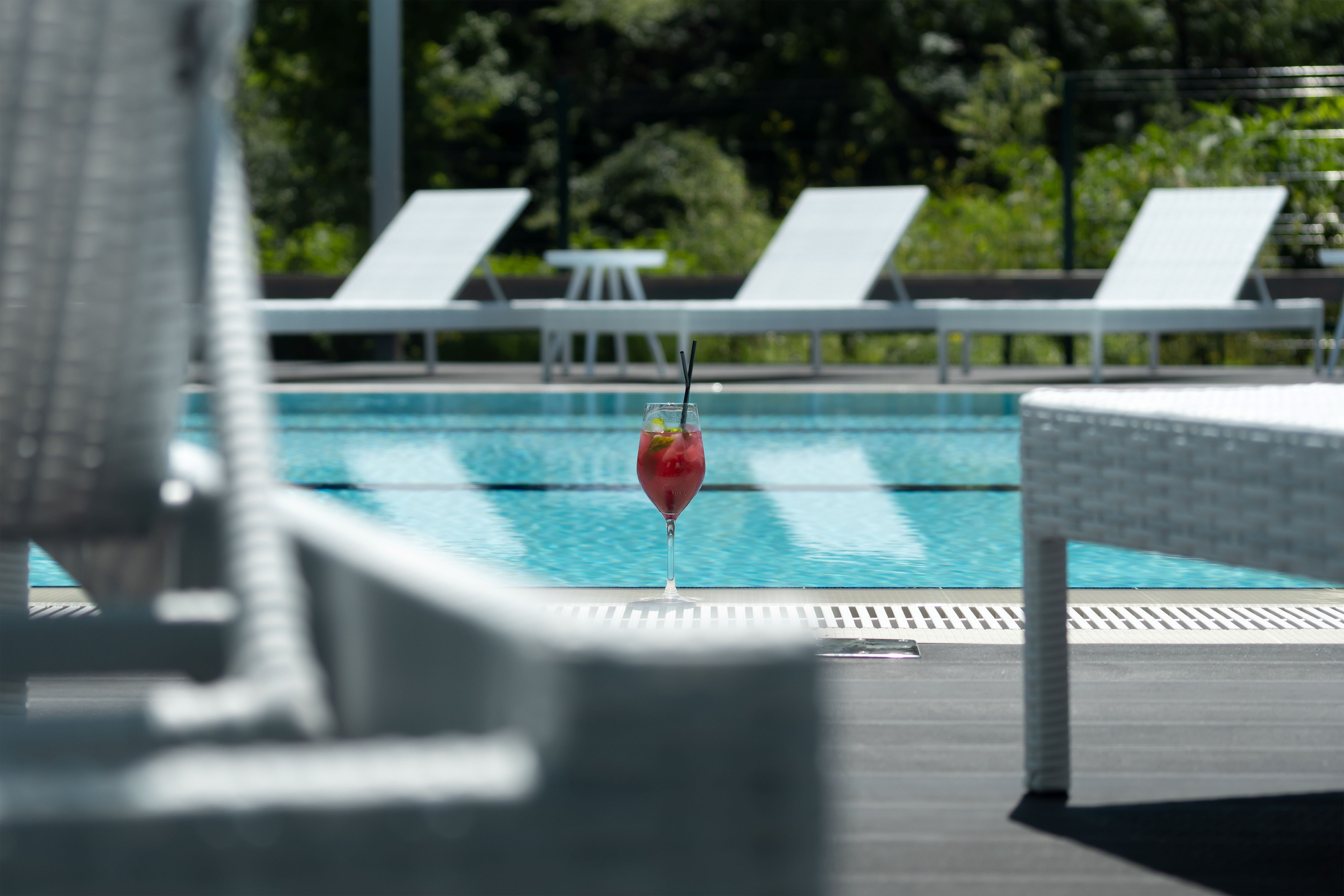 Геленджика домокомплекты бассейн