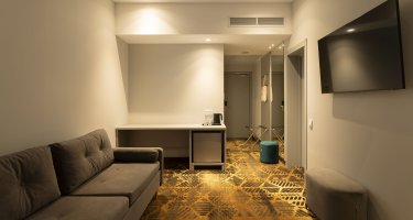 Suite with River View