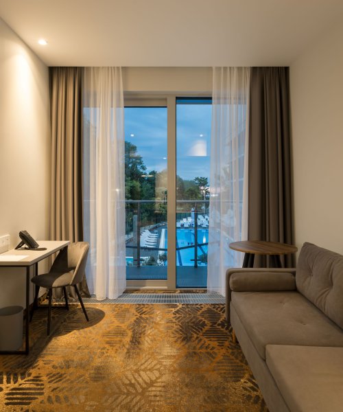 Suite with River View