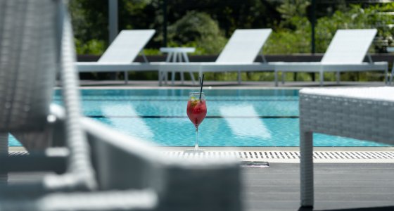 Outdoor heated pool 25 meters